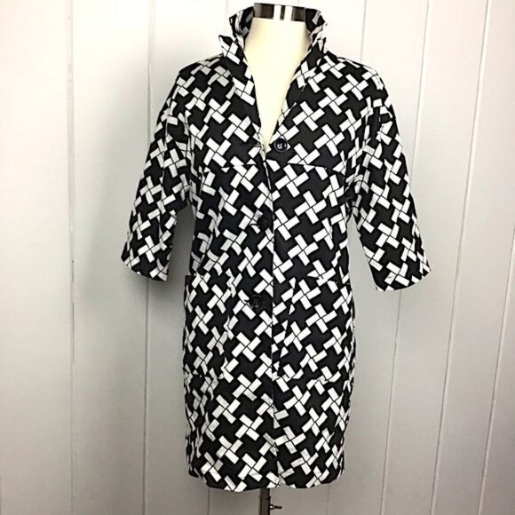 Tulle Jackets & Blazers - NWT Tulle Black White 1/2 Sleeve Trench Jacket S